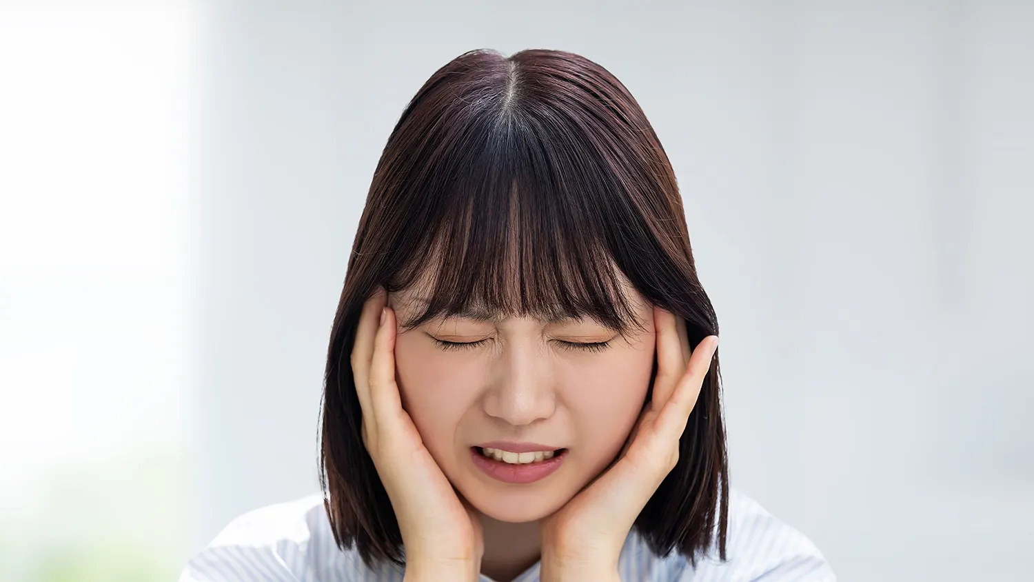 頭痛・片頭痛専門外来
