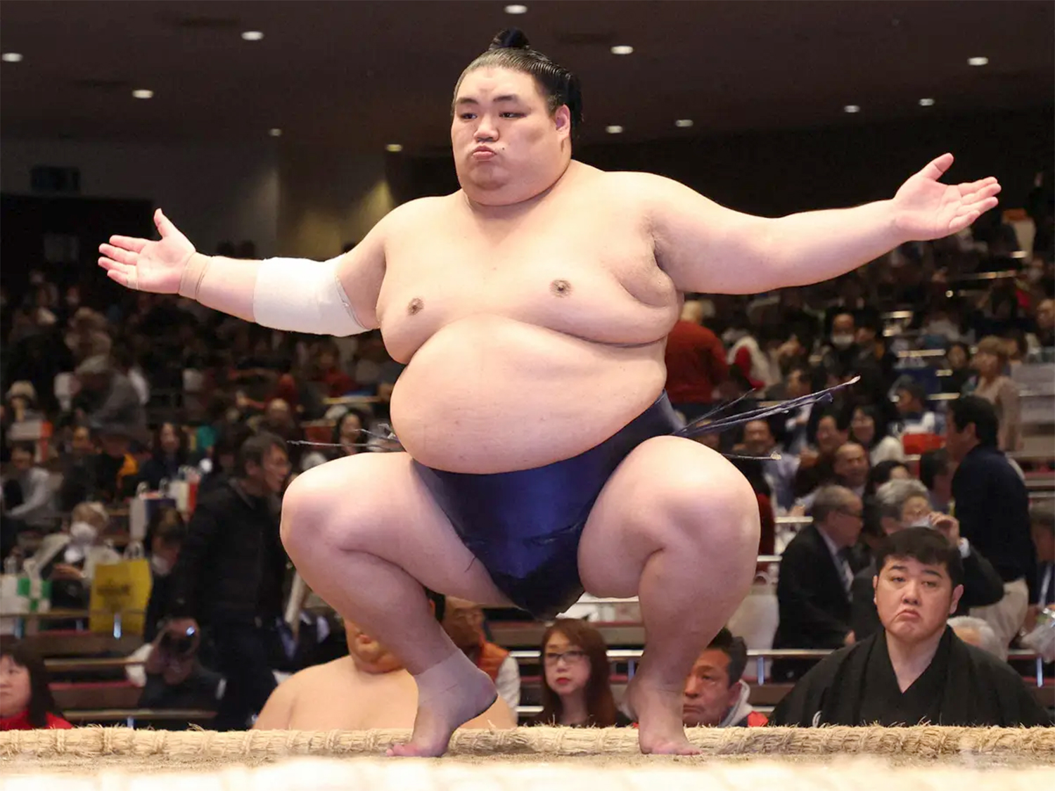 腰痛悪化で「心が折れた」元幕内大翔鵬が引退